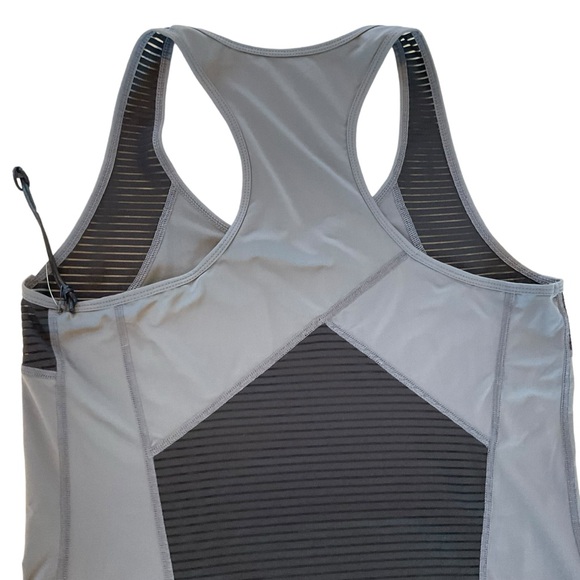 NWT Aether Total Eclipse Wonder Athletic Tank Top Womens 2 Graphite Sheer Panels - Picture 7 of 12